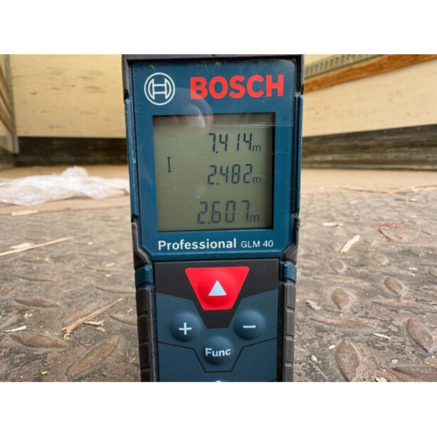 2020 Iveco 120E-46703809