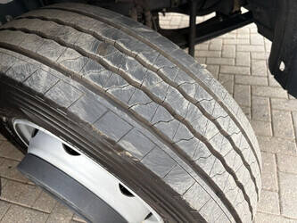 2020-iveco-120e-1444225-46703810