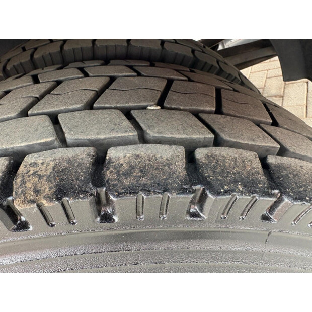 2020 Iveco 120E-46703812