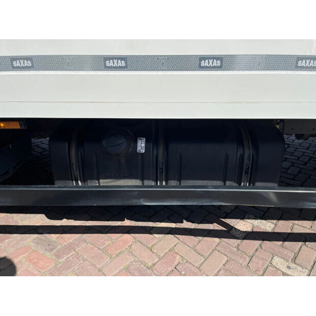 2023 DAF LF 230 FA-46703908