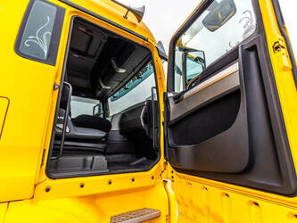 2014-man-tgx-18-480-1444228-46703939