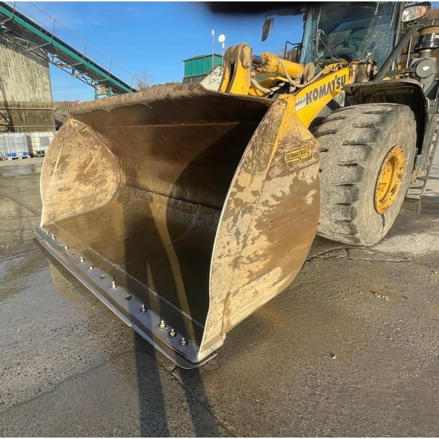 2021 Komatsu 8-46709264