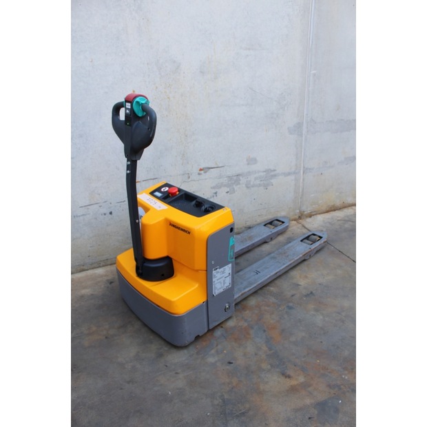 2025 Jungheinrich EJE M13 LI-ION-46712698