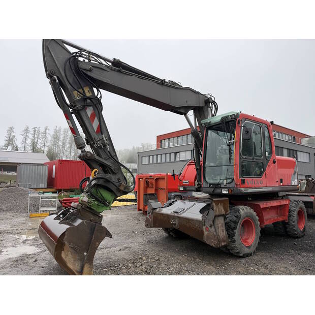 2005 فولفو EW160B-46713134