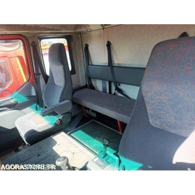 2002 Renault PREMIUM-46718828