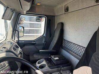 2012-daf-lf45-1444370-46718974