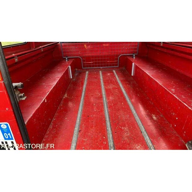 1999 Land Rover Defender-46718986