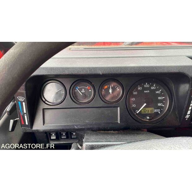 1999 Land Rover Defender-46719005