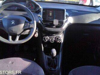 2019-peugeot-208-1444372-46719019