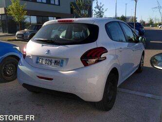 2020-peugeot-208-1444373-46719058
