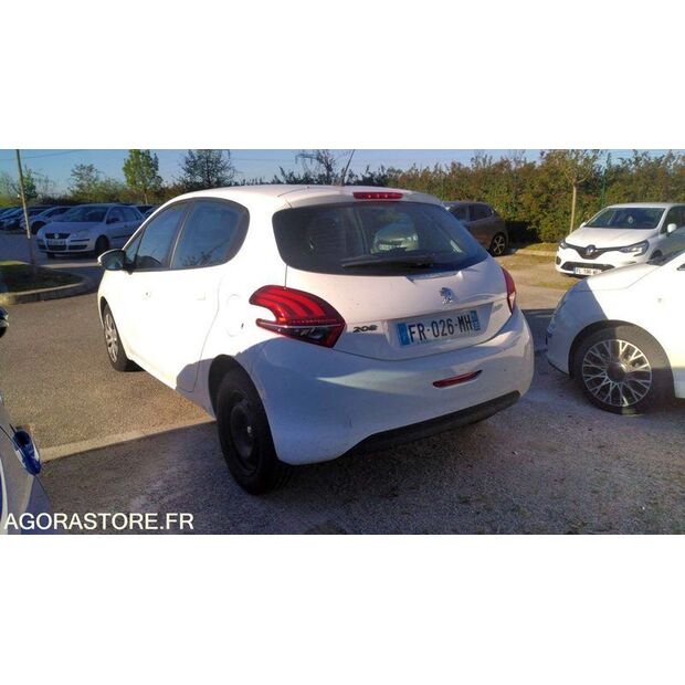 2020 بيجو 208-46719060