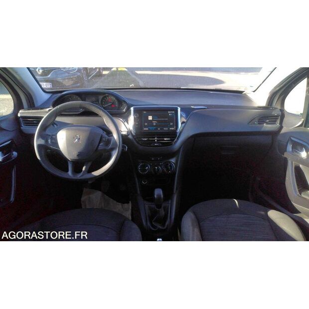 2020 بيجو 208-46719062