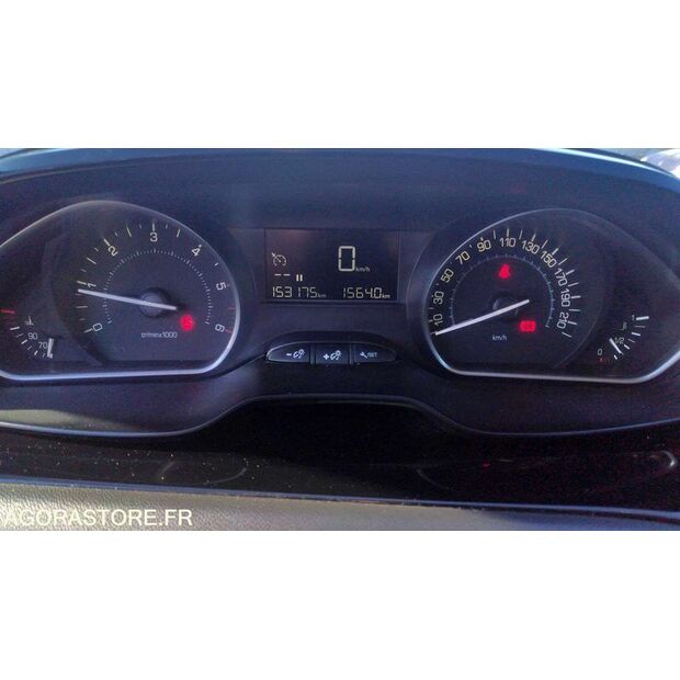 2020 بيجو 208-46719064