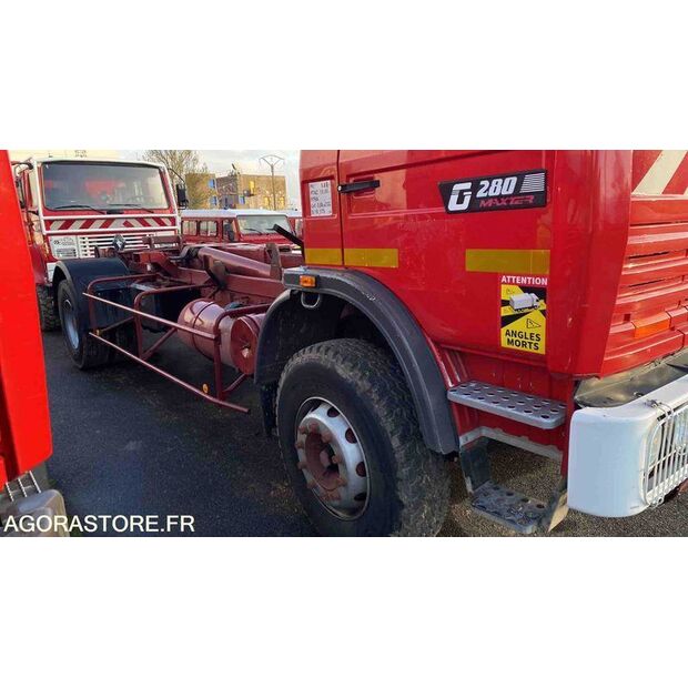 1992 Renault G270-46719109