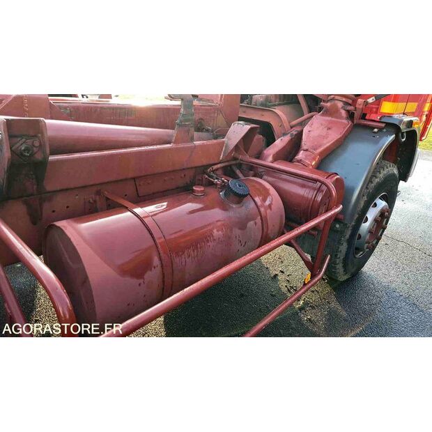 1992 Renault G270-46719114