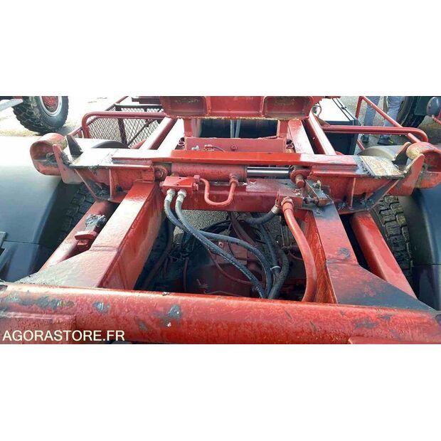 1992 Renault G270-46719115