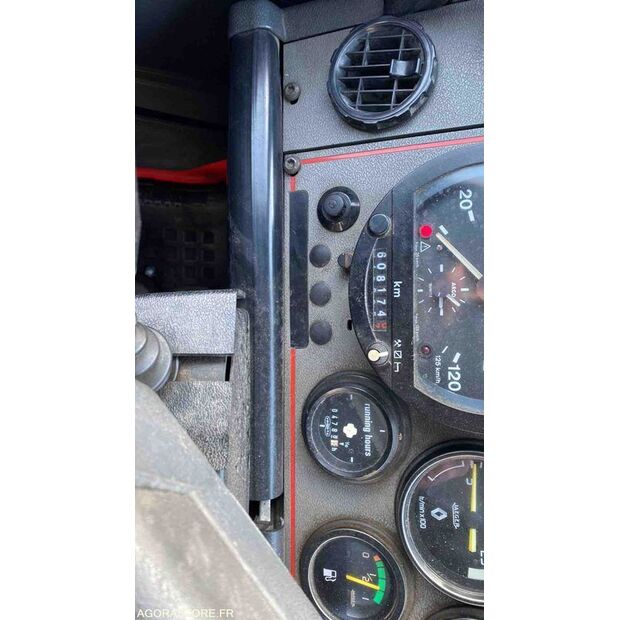 1992 Renault G270-46719116