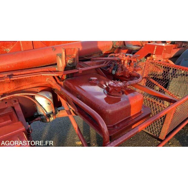 1992 Renault G270-46719141