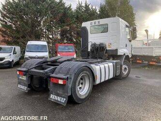 2010-renault-premium-1444375-46719181