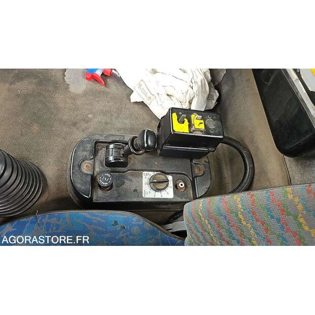 1996 Renault G230-46719220