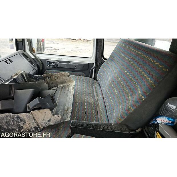 1996 Renault G230-46719233