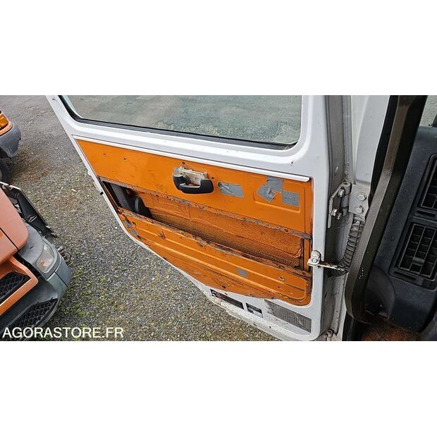 1996 Renault G230-46719239