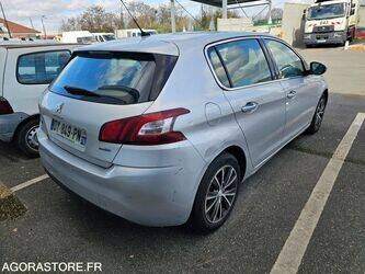 2015-peugeot-308-1444377-46719249