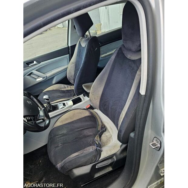 2015 Peugeot 308-46719251