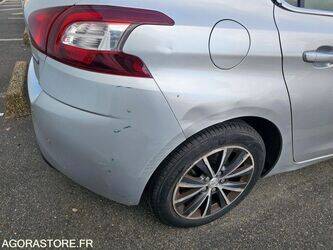 2015-peugeot-308-1444377-46719268