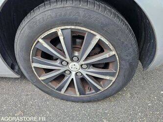 2015-peugeot-308-1444377-46719273