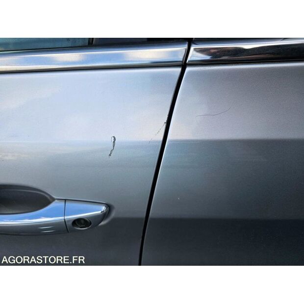 2015 Peugeot 308-46719275