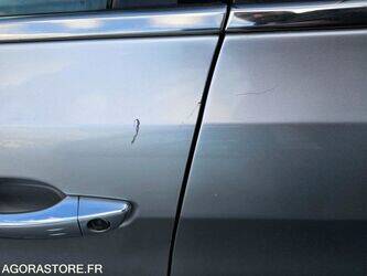 2015-peugeot-308-1444377-46719275