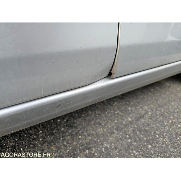 2015 Peugeot 308-46719278