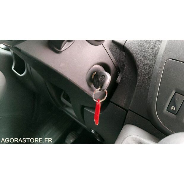 2011 Renault Master RT-46719338