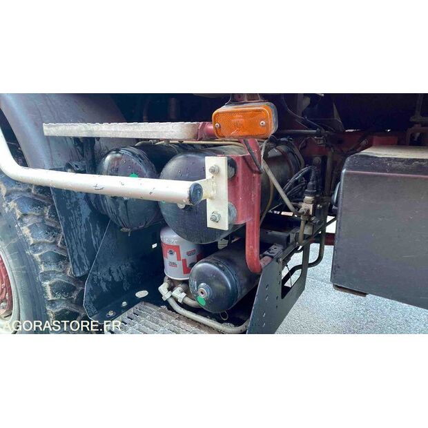 1999 Renault M210-46719465