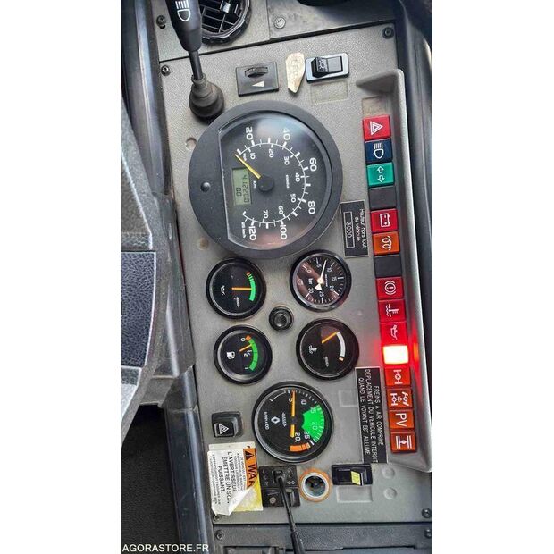 1999 Renault M210-46719472