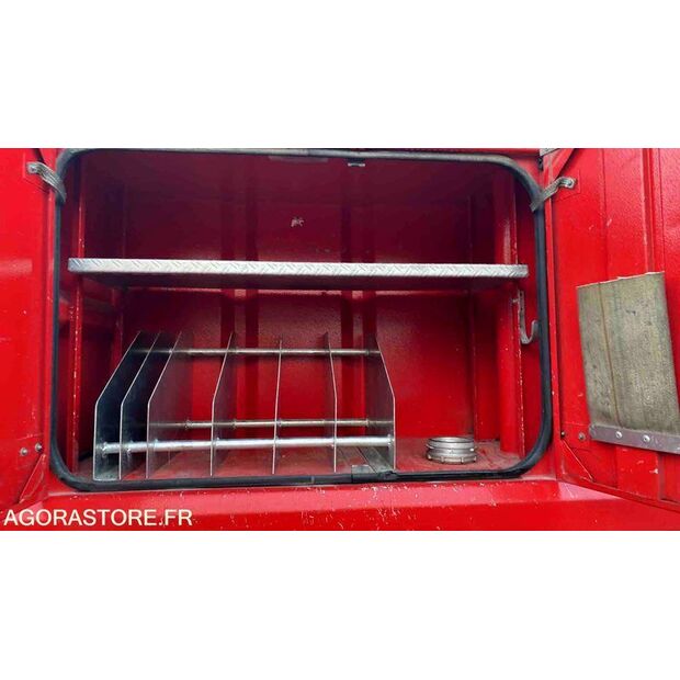 1999 Renault M210-46719479