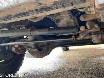 1999-land-rover-defender-1444387-46719507