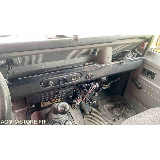 1999 Land Rover Defender-46719509