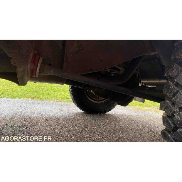 1999 Land Rover Defender-46719524