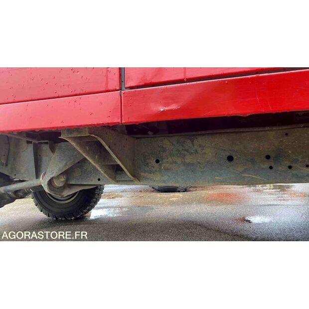 1999 Land Rover Defender-46719527