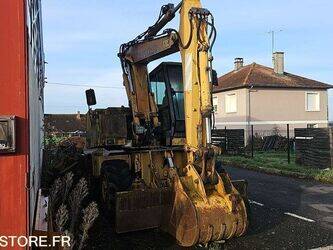 صورة ل حفارات بعجلات 1996 كاس 788P