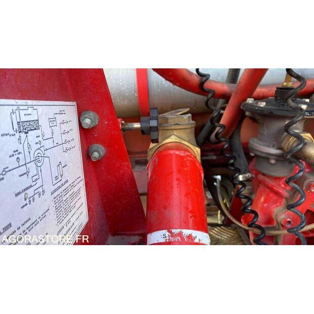 1997 Renault M210-46719573