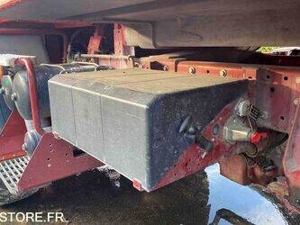 1997-renault-m210-1444390-46719593