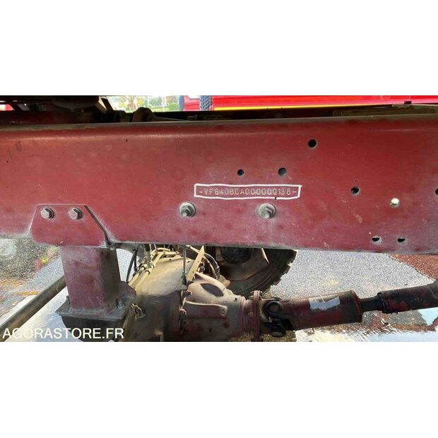 1997 Renault M210-46719599