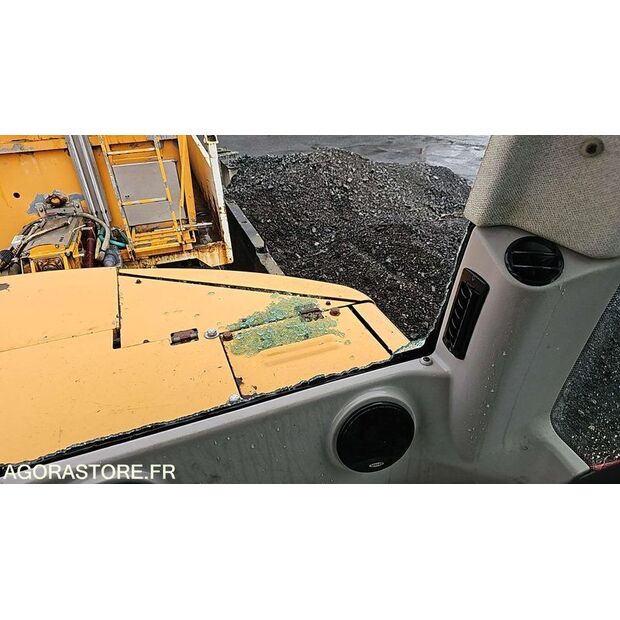 2010 CASE WX125-46719644