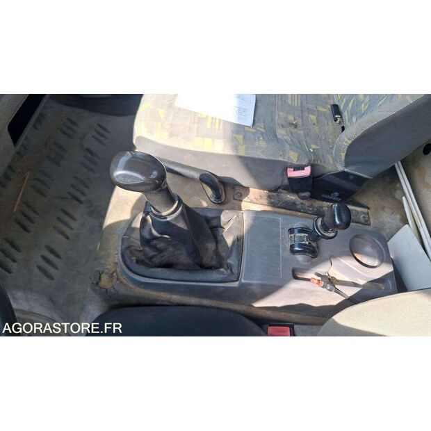 2001 Renault Midlum-46719671