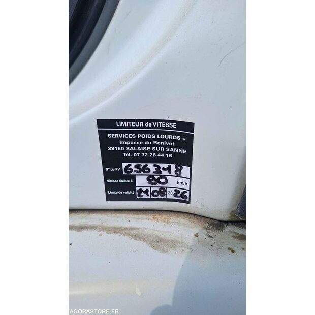2001 Renault Midlum-46719696