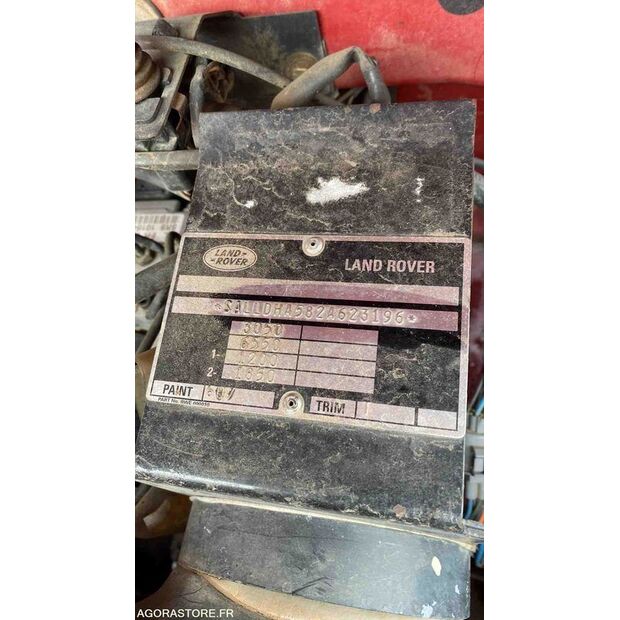 2001 Land Rover Defender-46719711