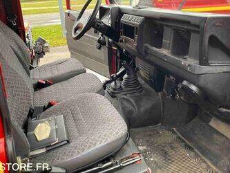 2001-land-rover-defender-1444395-46719713